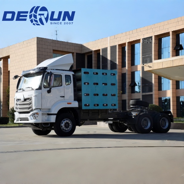 Sinotruk Howo 6x4 CNG NX 트랙터 트럭
