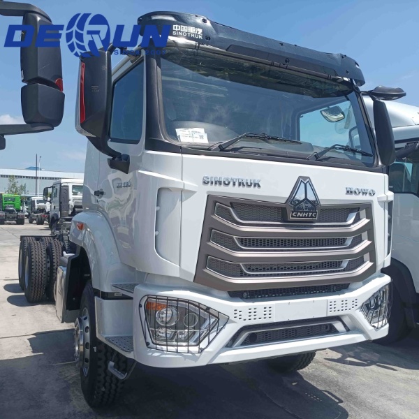 Sinotruk Howo NX 6x4화물 섀시 트럭
